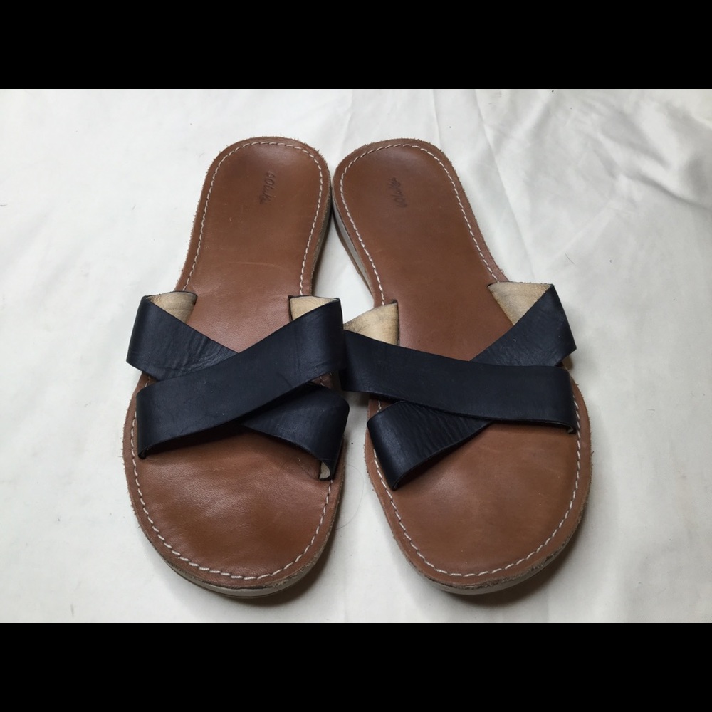 OluKai Black Leather Ke’a Sandals